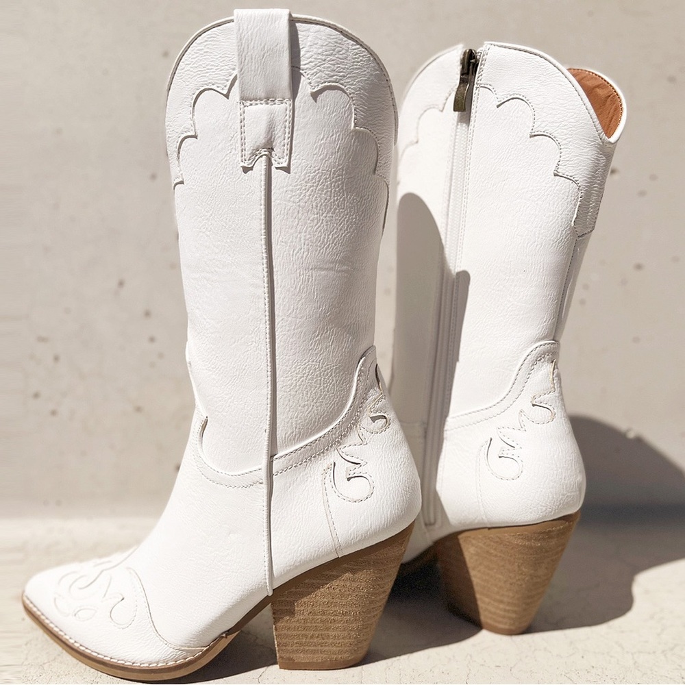 NEW White Western Cowgirl Cutout Applique Pointy Toe Block Heel Mid Calf Boots - Picture 2 of 12